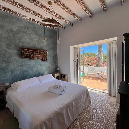 Sant Francesc de s'Estany Boutique Hostal La Curandera De Salinas מראה חיצוני תמונה