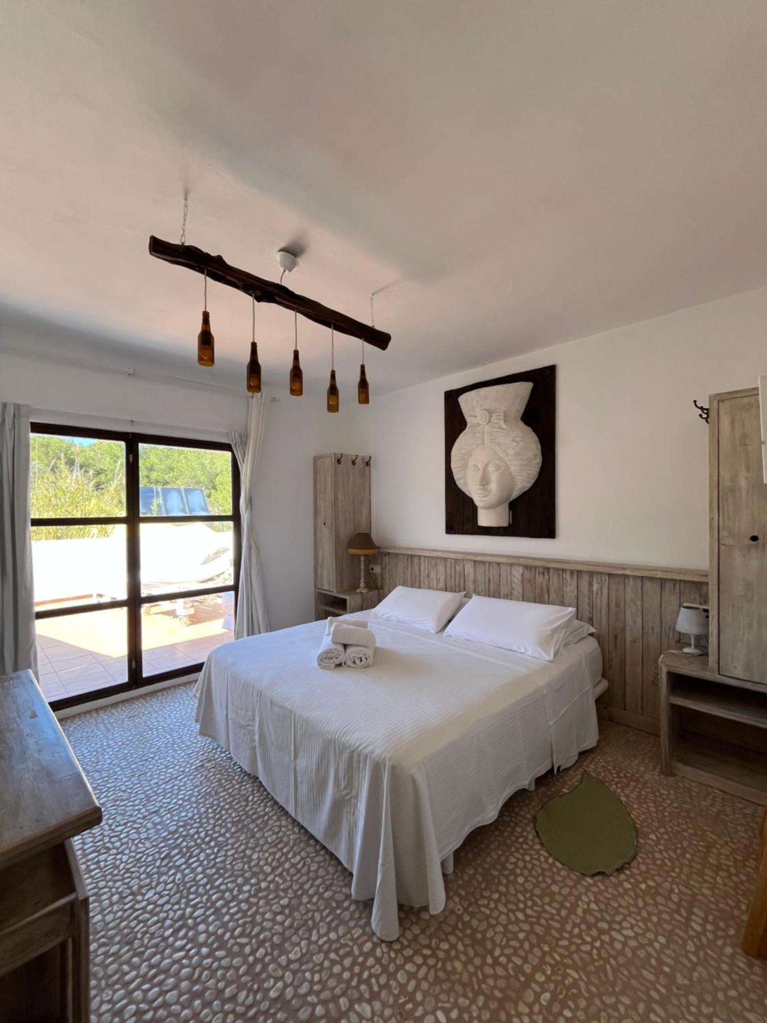 Sant Francesc de s'Estany Boutique Hostal La Curandera De Salinas מראה חיצוני תמונה
